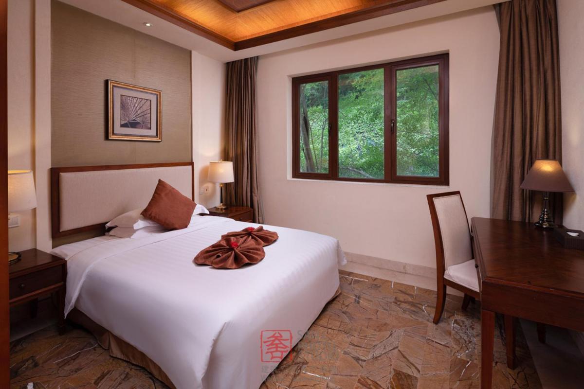 Stony Brook Villa Jianguo Resort Саня Екстериор снимка