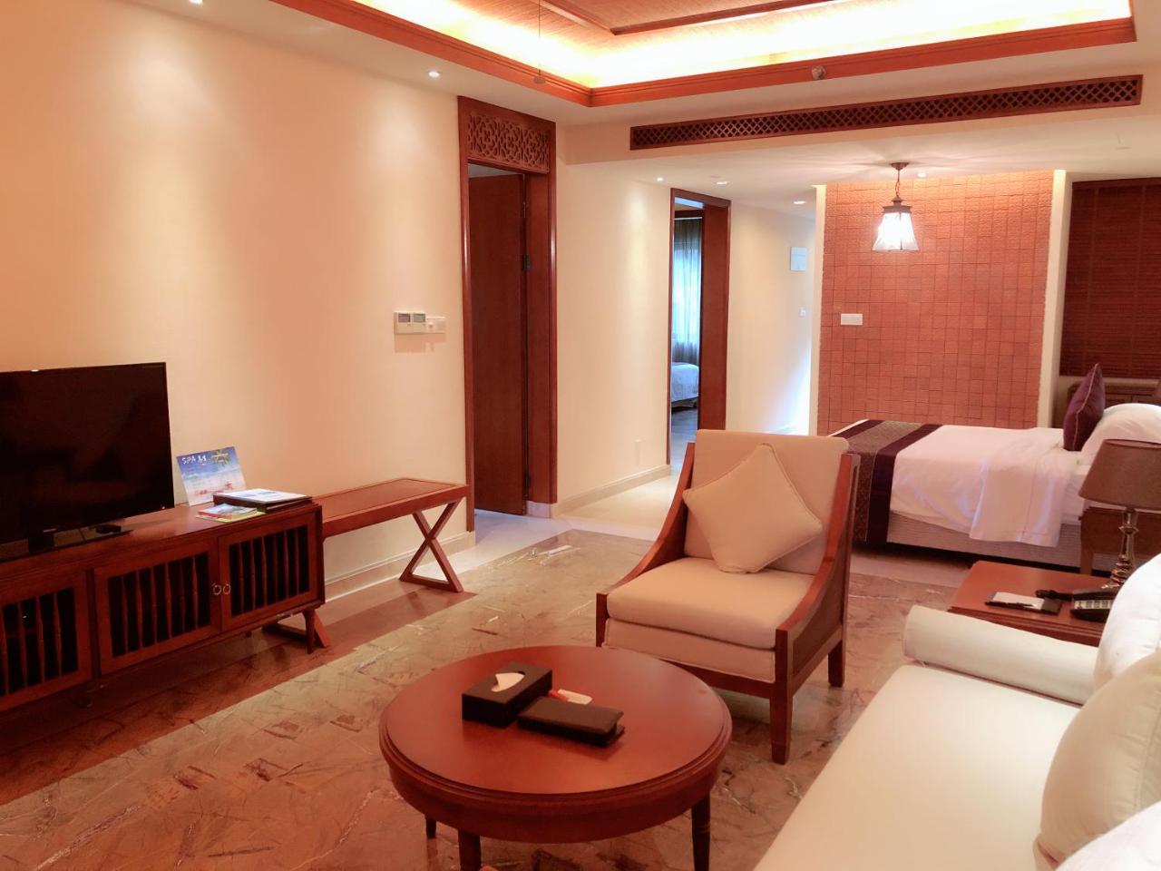 Stony Brook Villa Jianguo Resort Саня Екстериор снимка